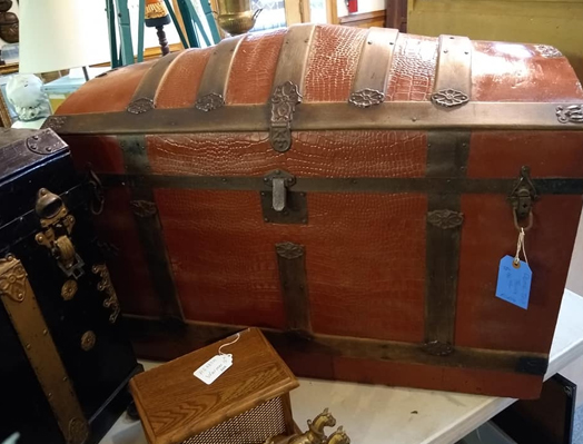 antique storage trunk