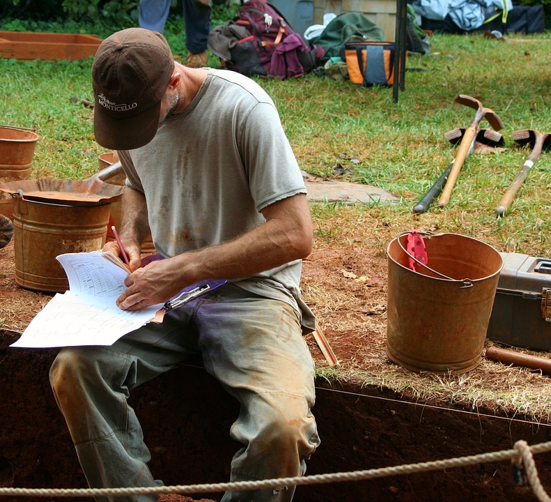 Virtual History for Lunch: Archaeology in North Carolina