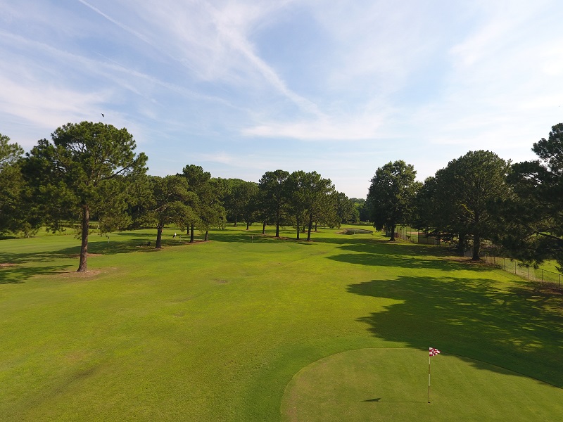 Knobbs Creek Par 3 Golf Course